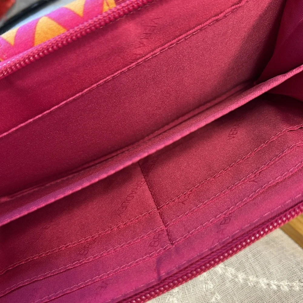 Vera Bradley large turn lock wallet